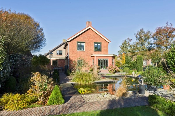 Burgemeester J.W. Hondelinkstraat 1, Beesd